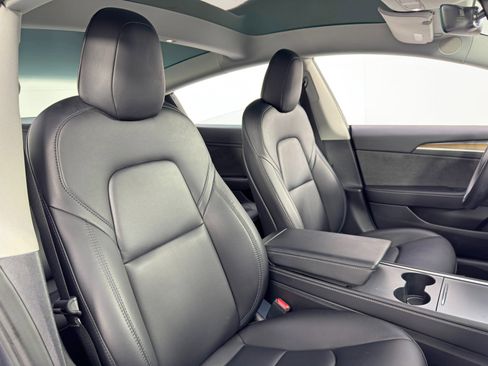 Used 2022 Tesla Model 3 image 36