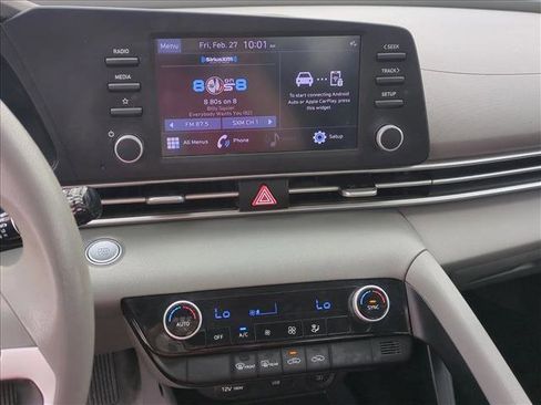 Used 2023 Hyundai Elantra SEL w/ Preferred Accessory Package image 14