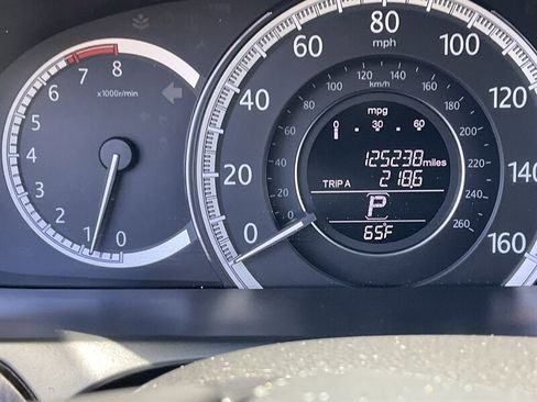 Used 2014 Honda Accord EX-L image 19