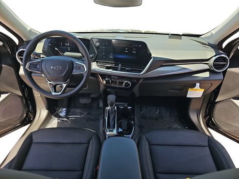 New 2026 Chevrolet Trax ACTIV w/ Driver Confidence Package FWD image 9