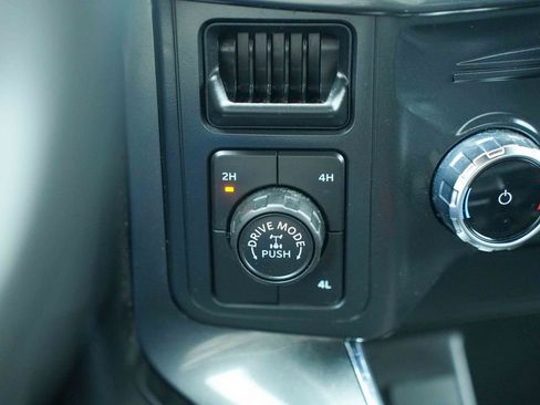 Used 2022 Ford F150 XLT w/ Equipment Group 302A High AWD/4WD image 29