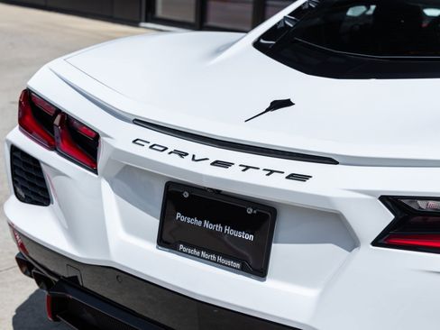 Used 2021 Chevrolet Corvette Stingray Preferred Cpe w/ 2LT RWD image 15