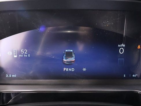 New 2026 Lincoln Corsair Premiere image 4