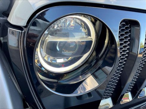 Used 2022 Jeep Wrangler Unlimited Sport AWD/4WD image 30