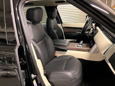 Used 2023 Land Rover Range Rover Long Wheelbase SE AWD/4WD image 5