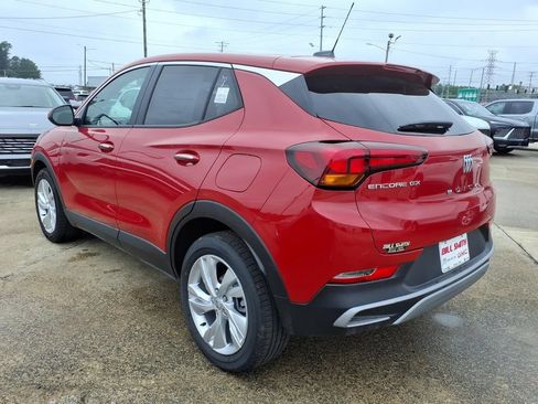 New 2026 Buick Encore GX Preferred w/ Comfort Package FWD image 5