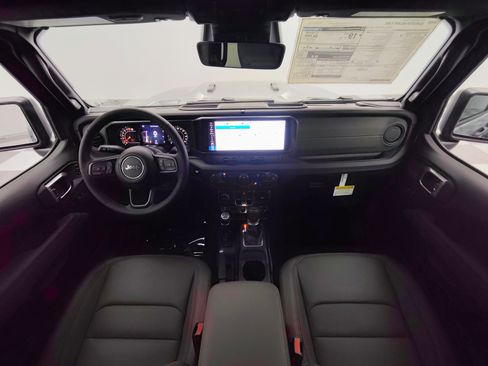 New 2026 Jeep Gladiator Mojave AWD/4WD image 2