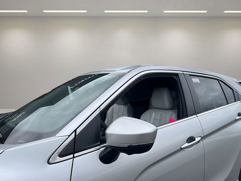 New 2026 Mitsubishi Eclipse Cross SEL AWD/4WD image 10