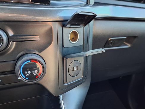 Used 2024 Ford F150 STX image 13