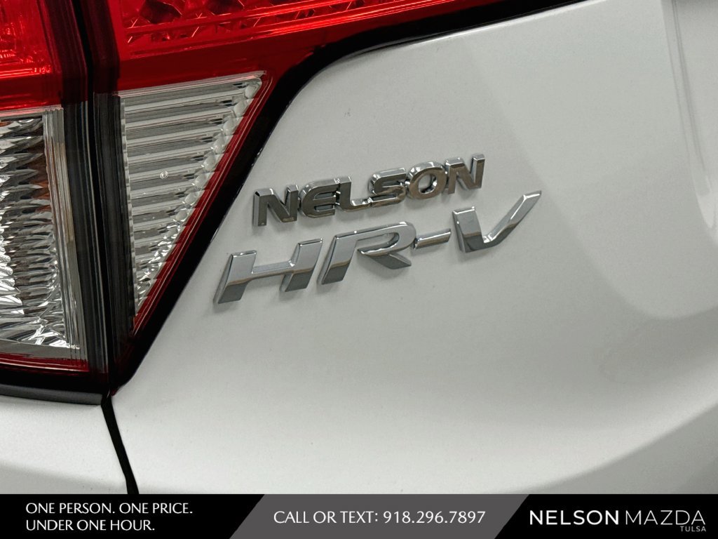 Used 2022 Honda HR-V LX image 14