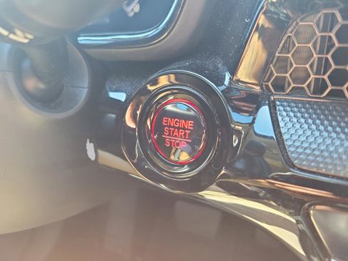 Used 2023 Honda CR-V EX-L image 34