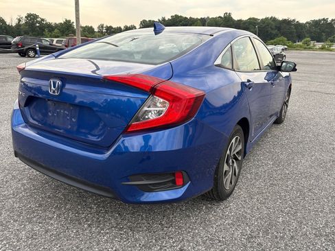 Used 2018 Honda Civic EX image 8