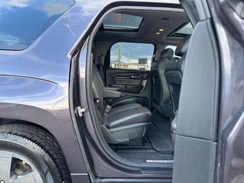 Used 2015 GMC Acadia Denali image 17