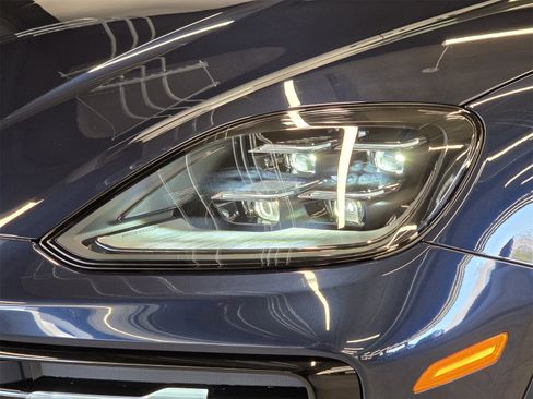 New 2026 Porsche Cayenne Coupe image 26