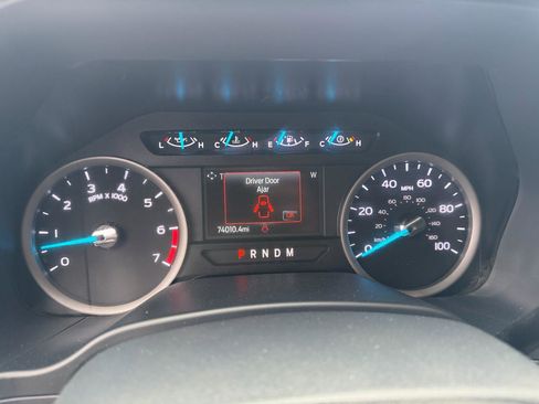 Used 2022 Ford F250 XLT w/ XLT Premium Package AWD/4WD image 4