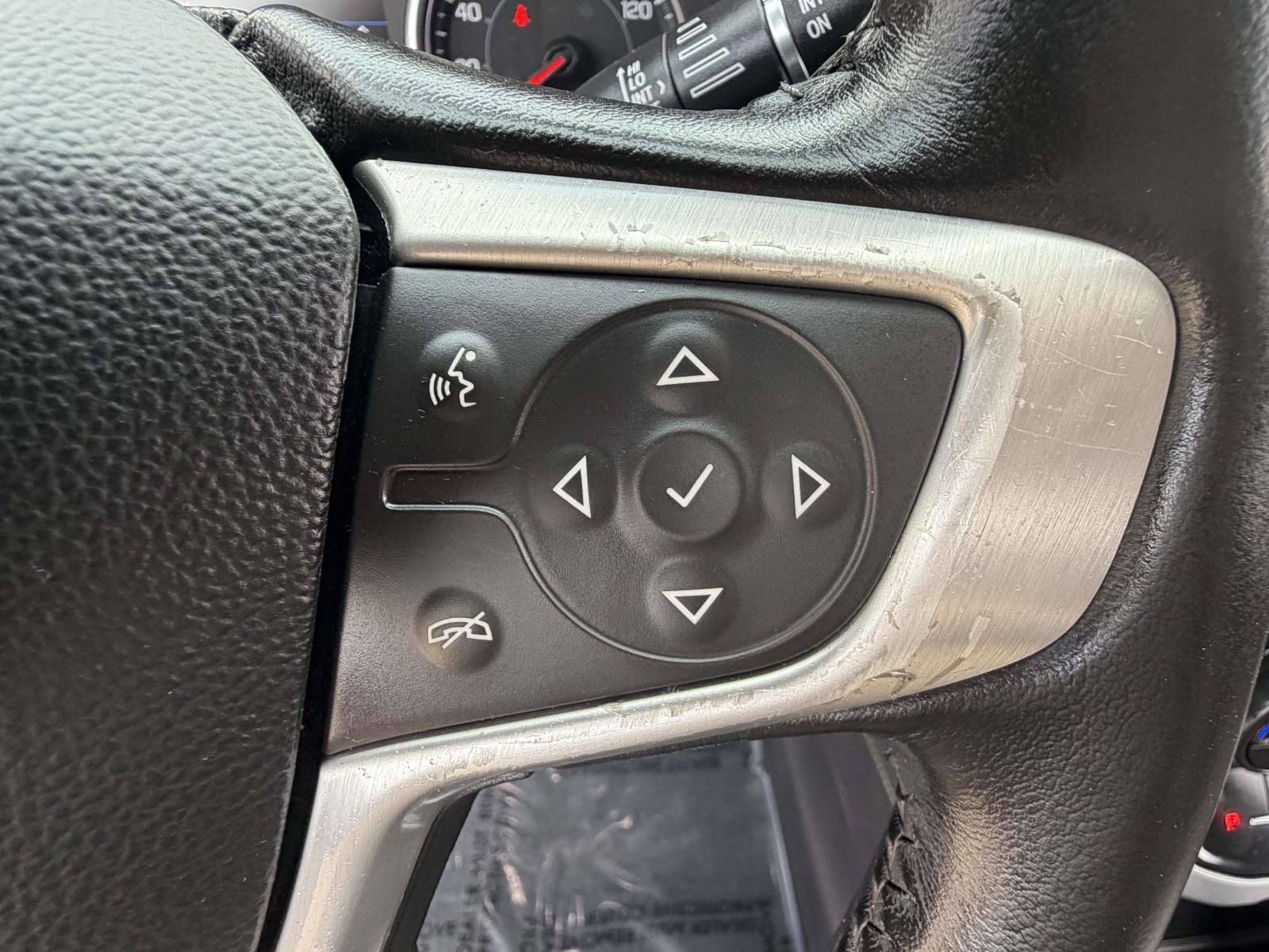 Used 2020 GMC Acadia SLE w/ Driver Convenience Package FWD image 13
