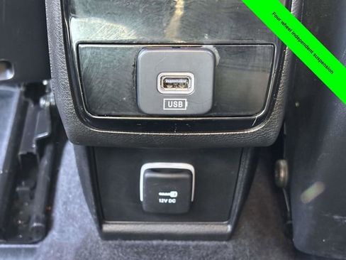 Used 2023 Jeep Compass Latitude image 24