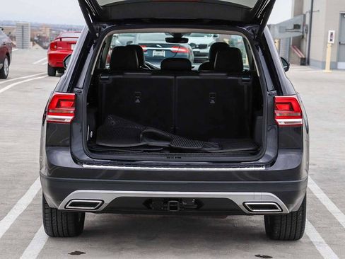 Used 2019 Volkswagen Atlas SE w/ Towing Package FWD image 29