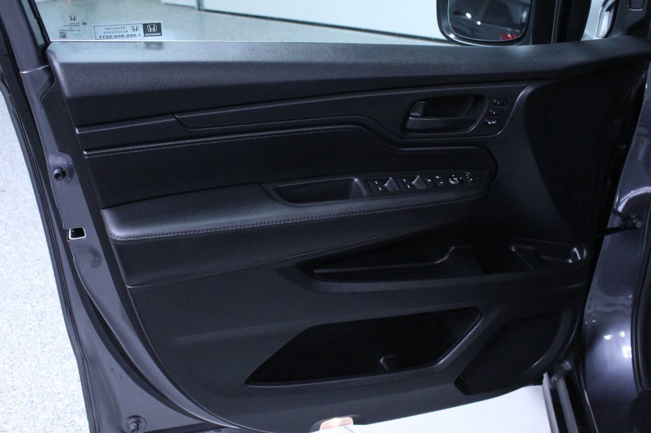 Used 2024 Honda Odyssey EX-L image 14