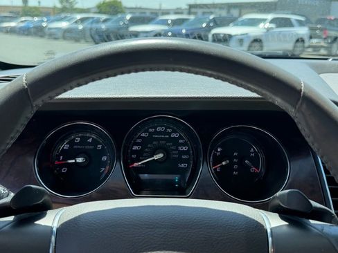 Used 2012 Ford Taurus SEL FWD image 17