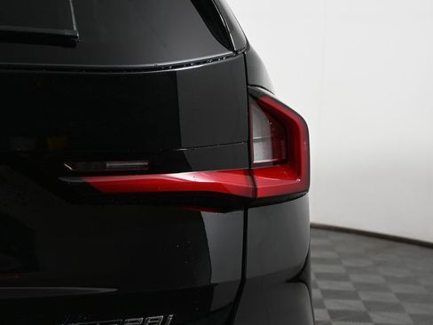 Certified 2023 BMW X1 xDrive28i w/ Premium Package image 13