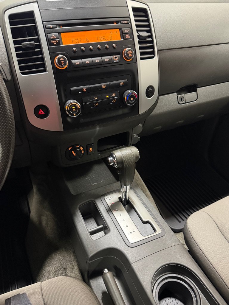 Used 2014 Nissan Xterra X AWD/4WD image 13
