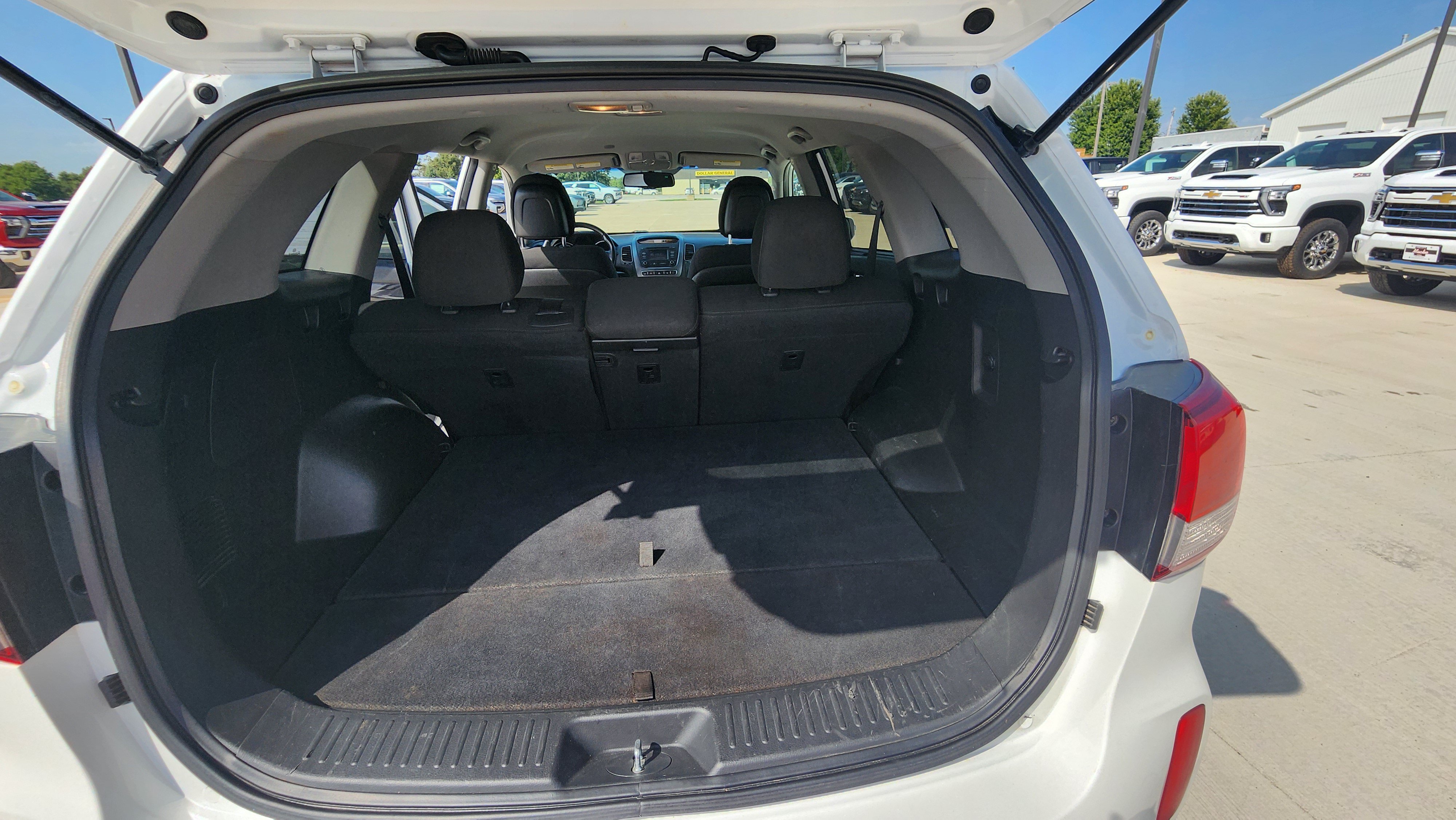 Used 2014 Kia Sorento LX AWD/4WD image 12