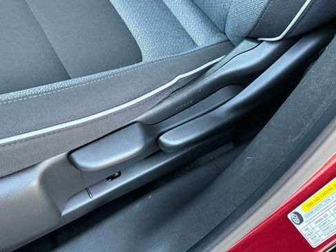 Used 2025 Chevrolet TrailBlazer LT image 23