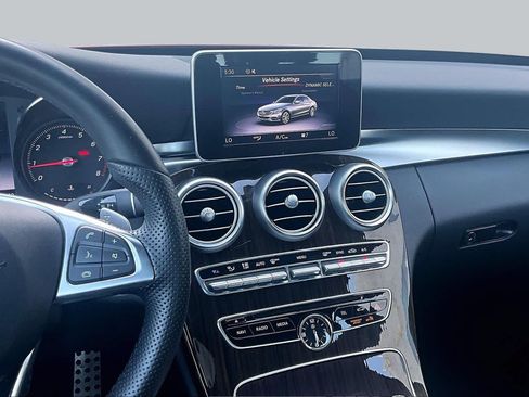 Used 2018 Mercedes-Benz C 300 Sedan image 7