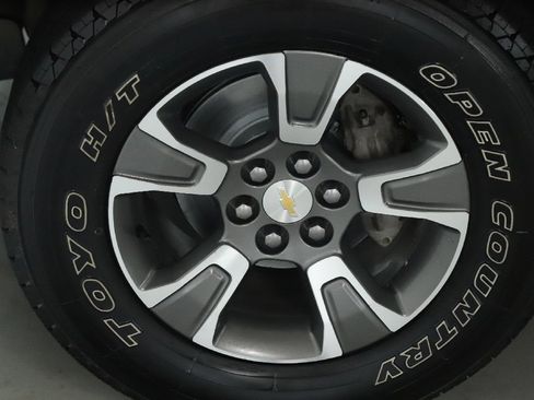 Used 2020 Chevrolet Colorado Z71 AWD/4WD image 37