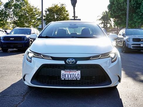 Used 2020 Toyota Corolla LE w/ Body Protection Package FWD image 5