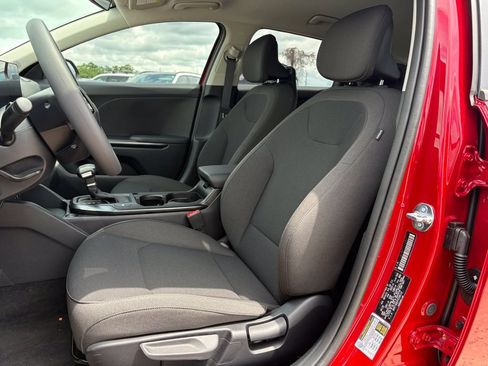 New 2026 Kia K4 FWD image 11