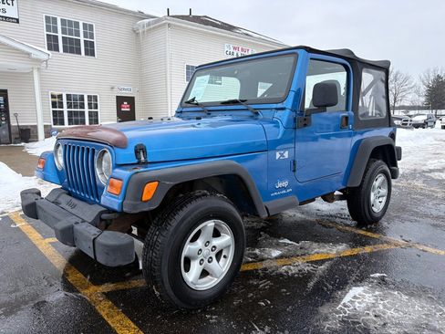 Used 2003 Jeep Wrangler X image 2