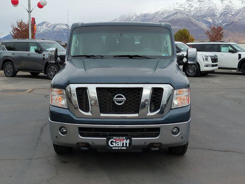 Used 2016 Nissan NV 3500 SL image 11