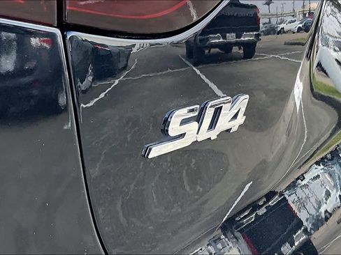 Used 2019 Maserati Levante S GranSport image 9