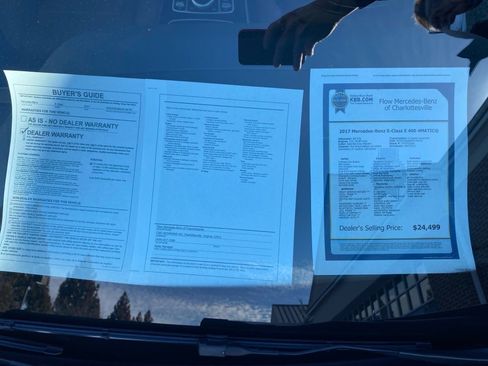 Used 2017 Mercedes-Benz E 400 4MATIC Wagon image 33