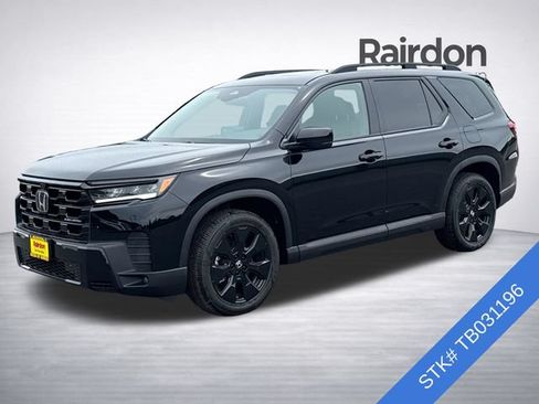 Used 2026 Honda Pilot Black Edition image 3