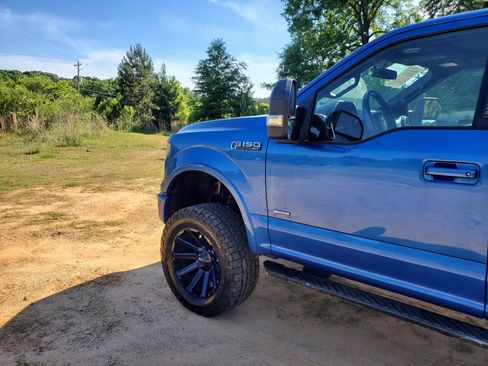 Used 2016 Ford F150 XLT w/ Equipment Group 302A Luxury AWD/4WD image 23