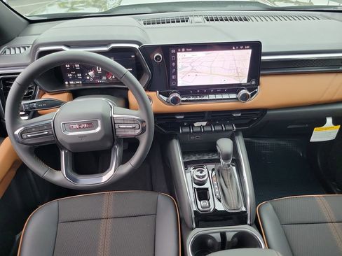 New 2026 GMC Canyon AT4 image 7