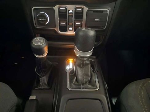 Used 2025 Jeep Wrangler Unlimited Sahara w/ Safety Group AWD/4WD image 52