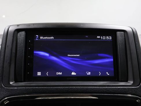 Used 2013 Dodge Grand Caravan SXT w/ UConnect Hands-Free Group image 6