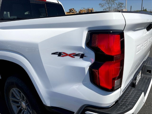 New 2026 Chevrolet Colorado LT w/ LT Convenience Package AWD/4WD image 11