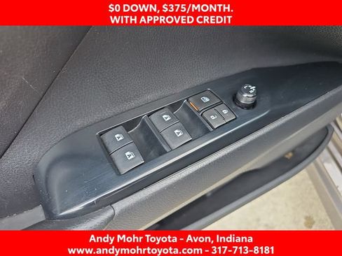 Used 2020 Toyota Camry SE FWD image 12