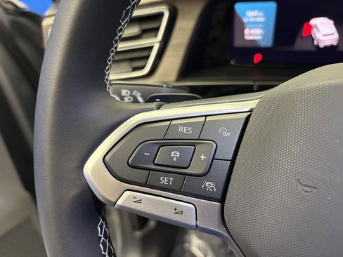 New 2026 Volkswagen Atlas SEL image 15