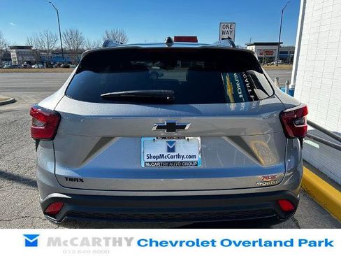 New 2026 Chevrolet Trax RS w/ Sunroof Package image 5