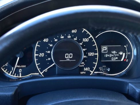 Used 2016 Nissan Versa Note SV image 26