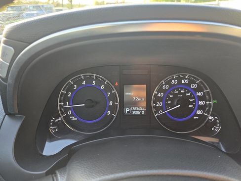 Used 2015 INFINITI QX70 AWD w/ Premium Package image 28