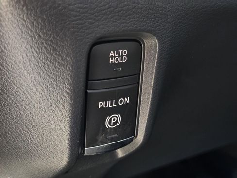 New 2026 Nissan Armada SV image 18