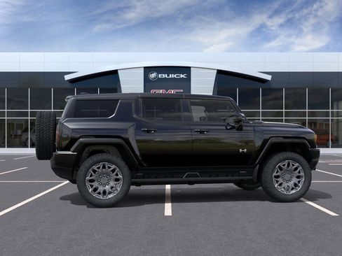 New 2025 GMC Hummer EV 2X w/ LPO, Cargo Utility Package image 5