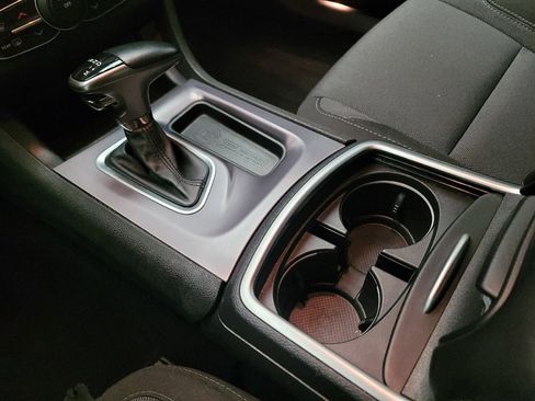 Used 2020 Dodge Charger SXT RWD image 26